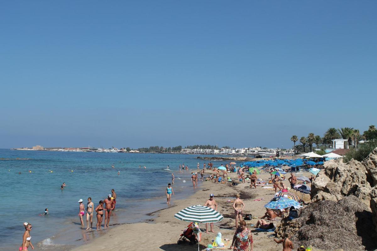 Charming Holiday Retreat Kato Paphos Apt 400M To The Beach Apartman Kültér fotó